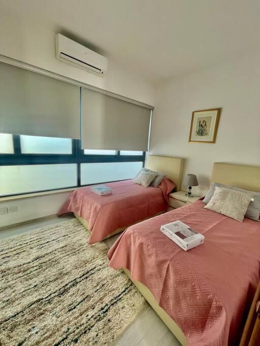 Sea View Penthouse In Tas-Sliema Apartment Ngoại thất bức ảnh