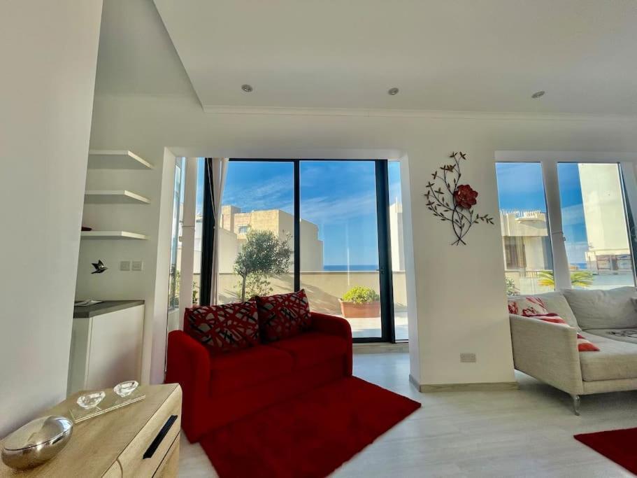 Sea View Penthouse In Tas-Sliema Apartment Ngoại thất bức ảnh